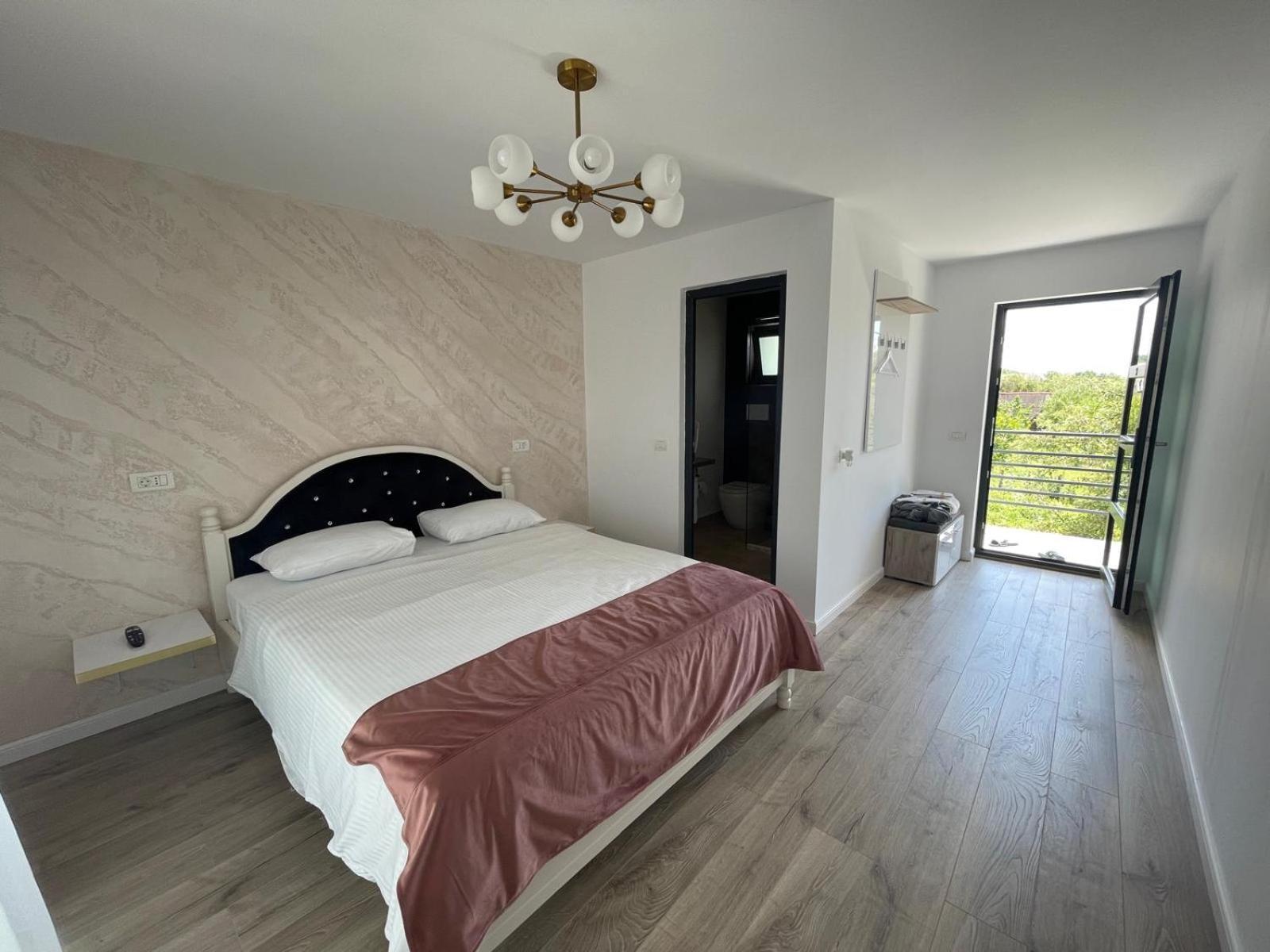 Cataleya House Hotel Oesti-Paminteni Ngoại thất bức ảnh
