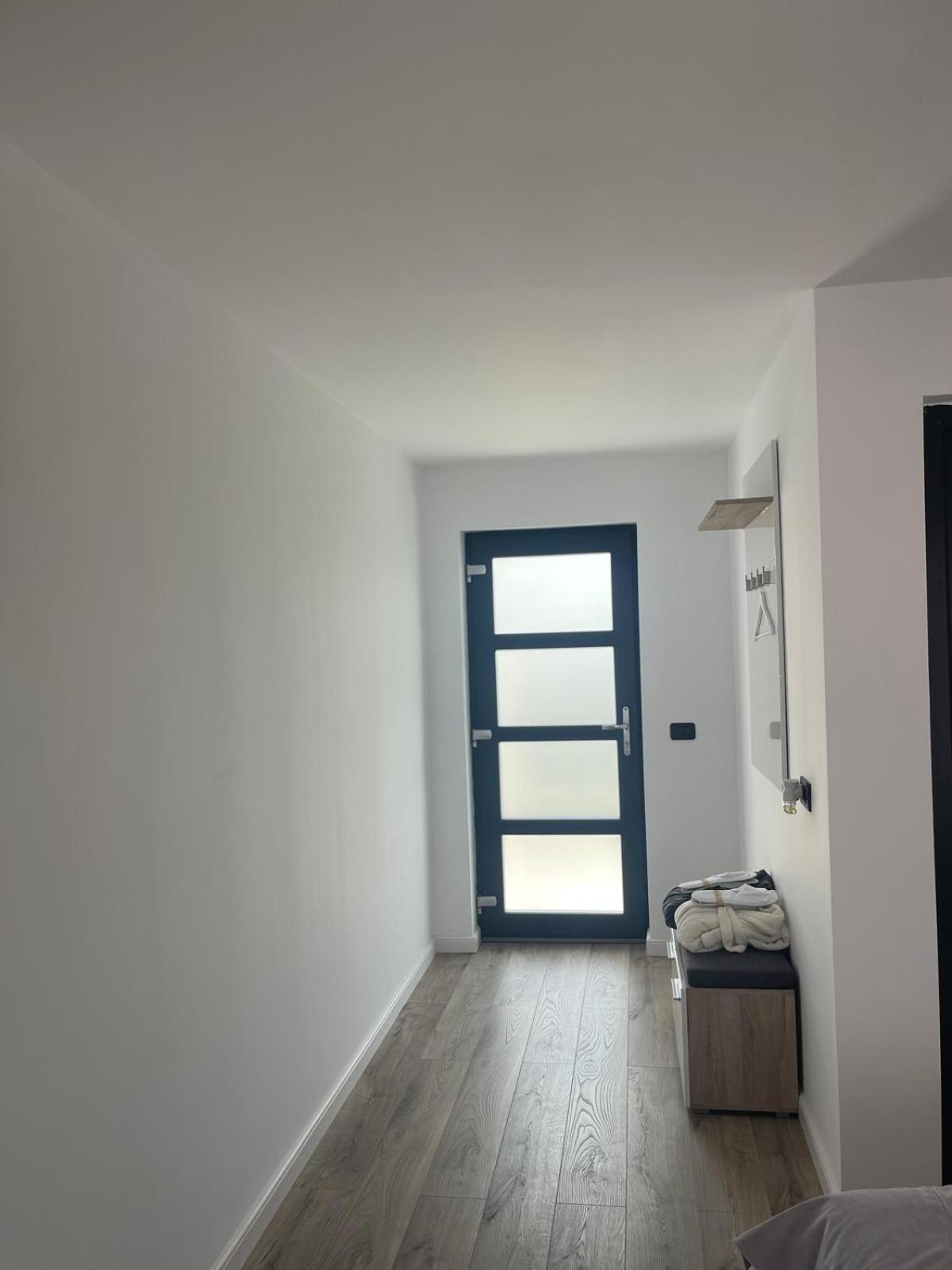 Cataleya House Hotel Oesti-Paminteni Ngoại thất bức ảnh