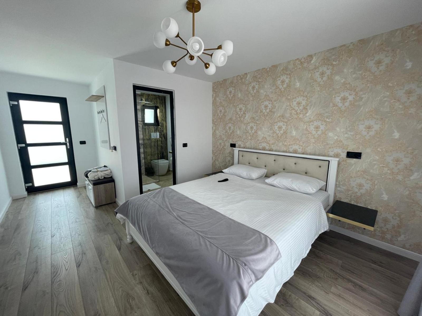 Cataleya House Hotel Oesti-Paminteni Ngoại thất bức ảnh