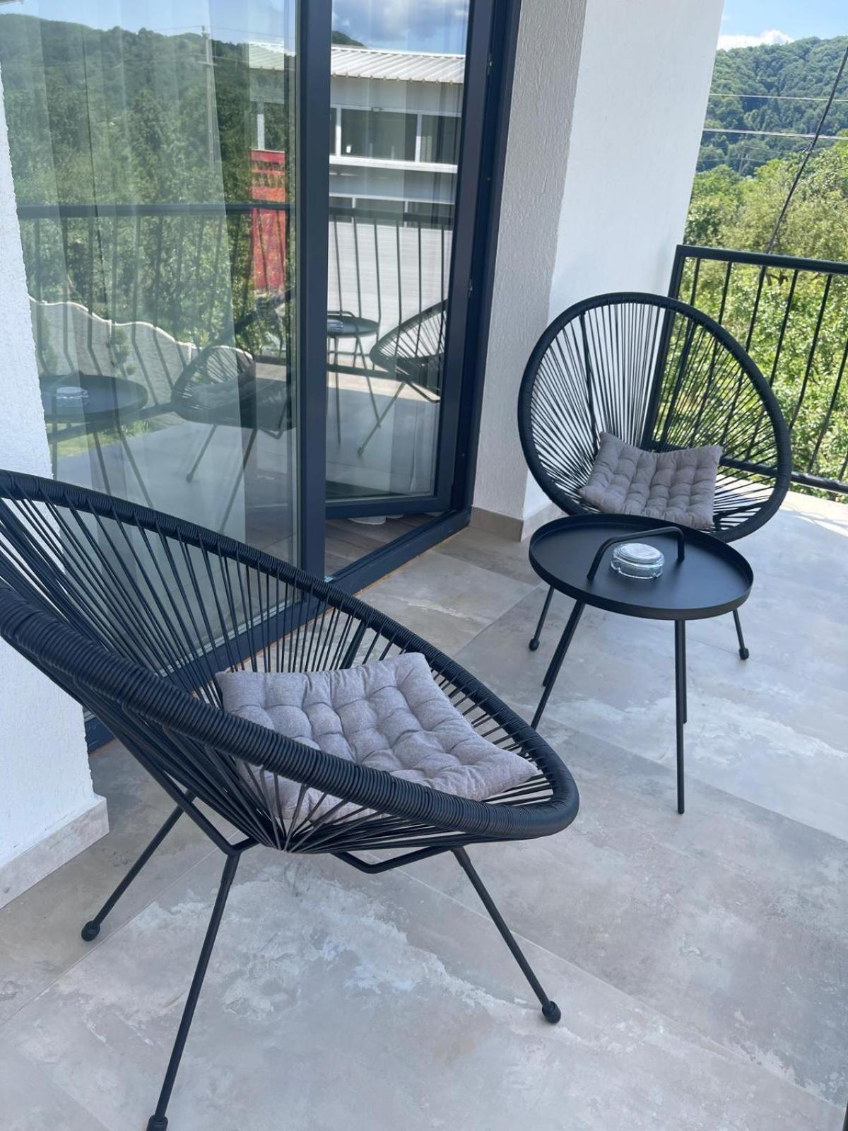 Cataleya House Hotel Oesti-Paminteni Ngoại thất bức ảnh