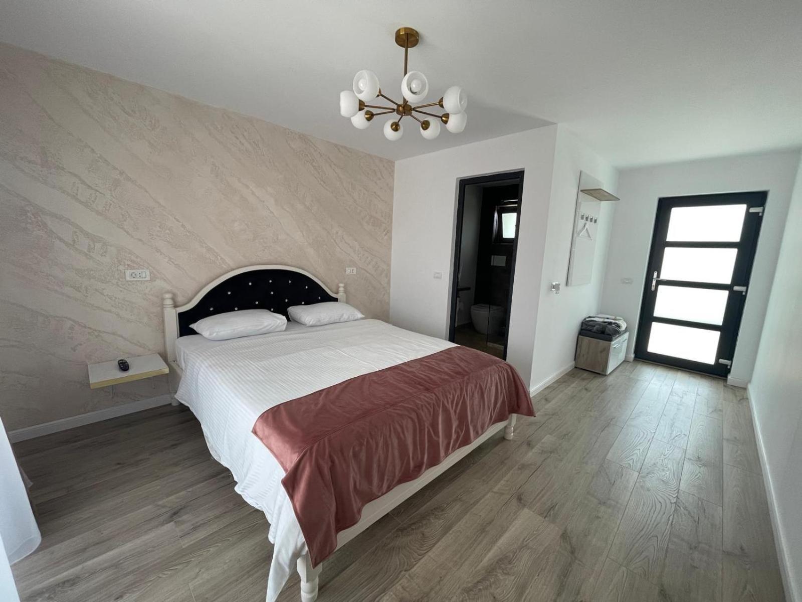 Cataleya House Hotel Oesti-Paminteni Ngoại thất bức ảnh